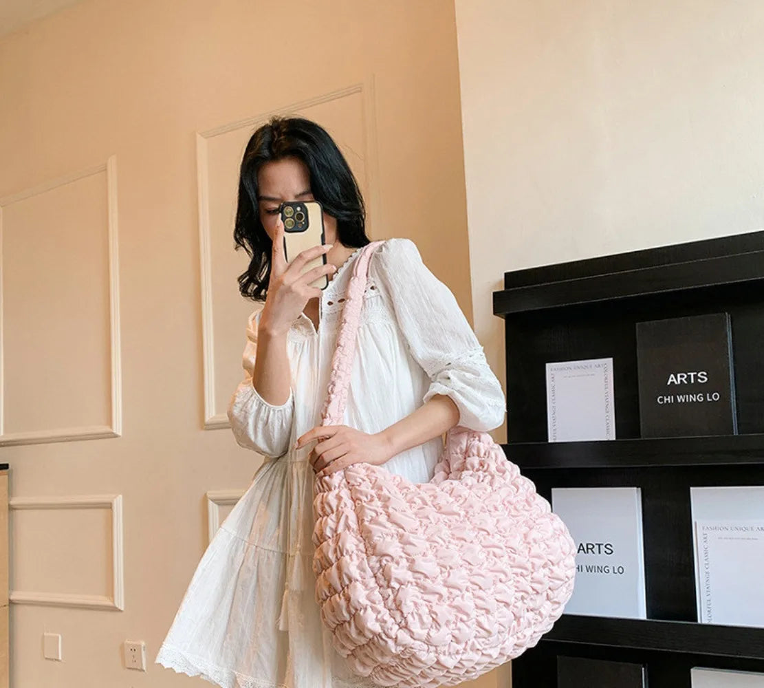 2024 Niche Design Pleated Cloud Bag For Women Large Capacity Shoulder Crossbody Bag Nylon Tote Bag Ladies Handbags